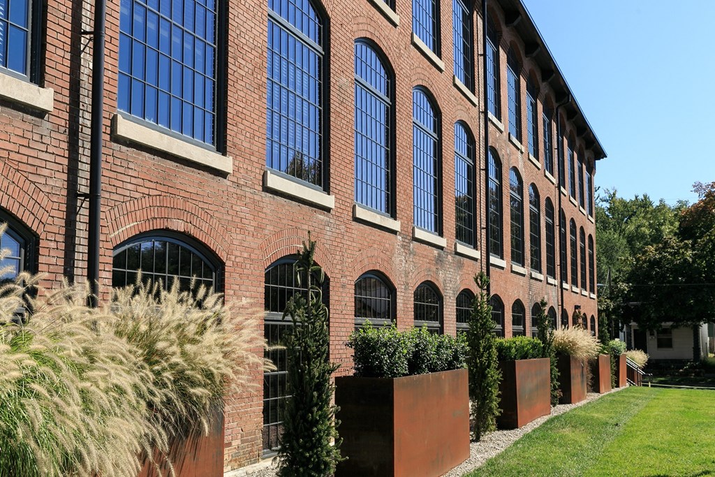 Germantown Mill Lofts Apartments, 946 Goss Ave, 5105, Louisville, KY